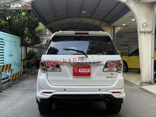 Toyota Fortuner TRD Sportivo 4x2 AT 2016 - ảnh 5