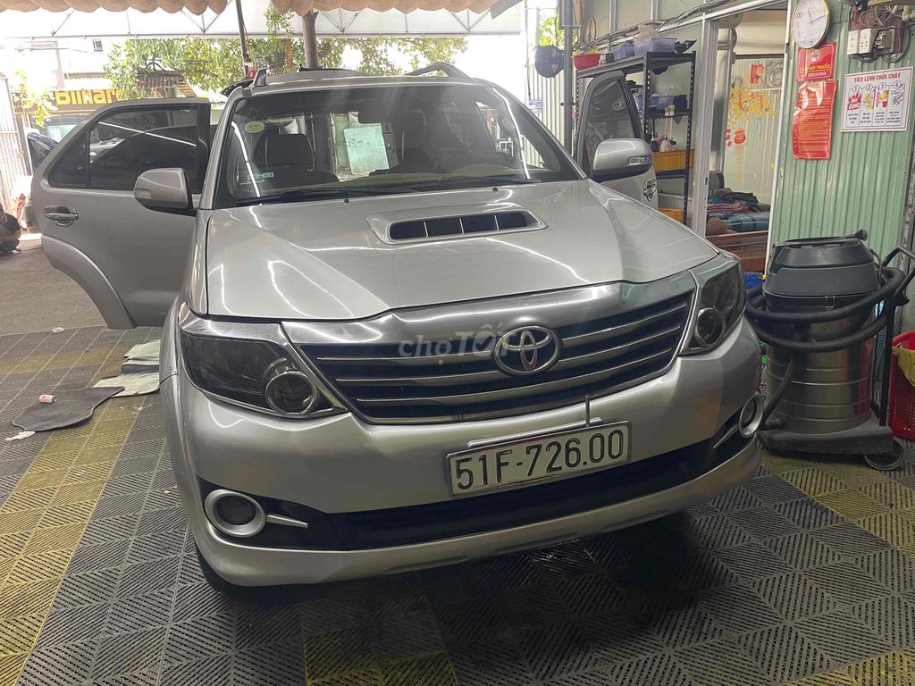 Toyota Fortuner 2016 - ảnh 2