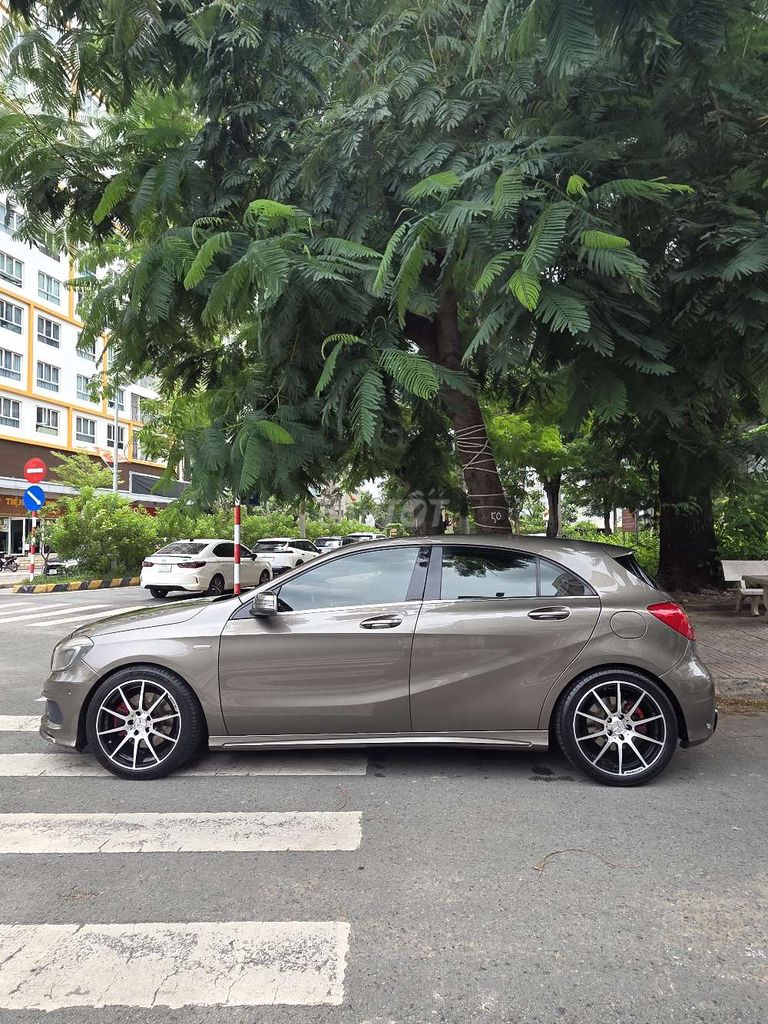 Mercedes-Benz 2014 - ảnh 4