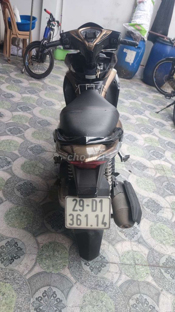 Honda Air Blade 2016 - ảnh 3