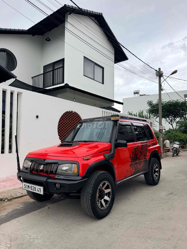 Suzuki Vitara - ảnh 1