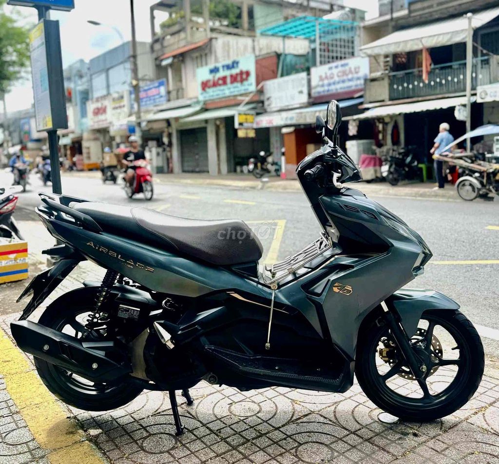 Honda Air Blade 2021 - ảnh 3