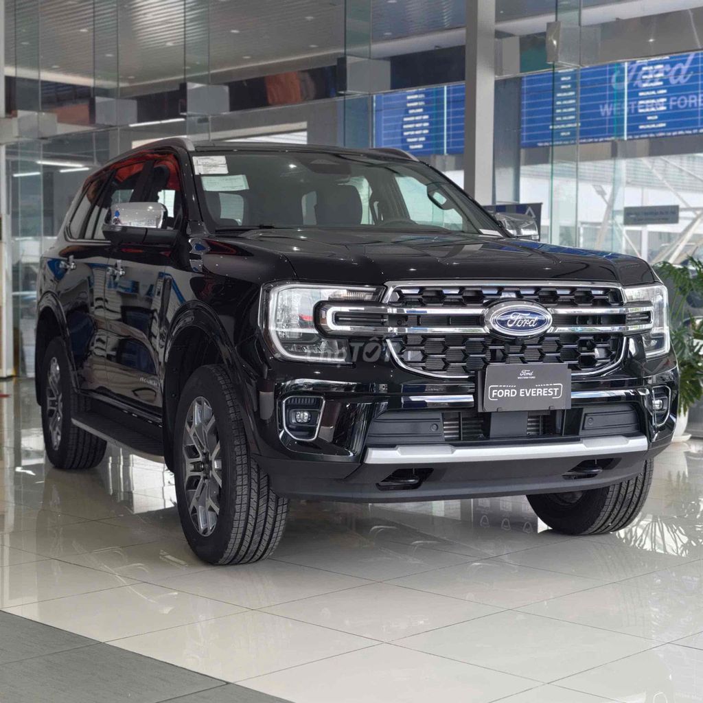 Ford Everest 2026 - ảnh 1