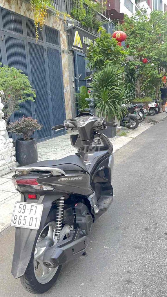 Honda Air Blade 2016 - ảnh 4