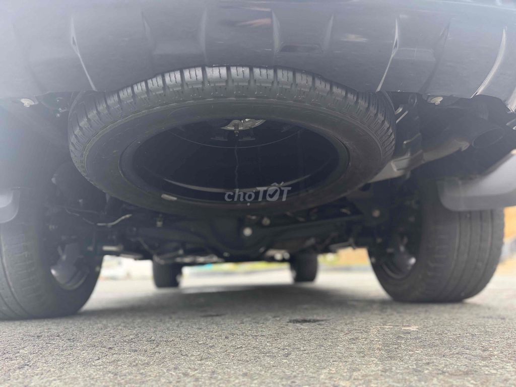 Ford Everest 2021 - ảnh 1