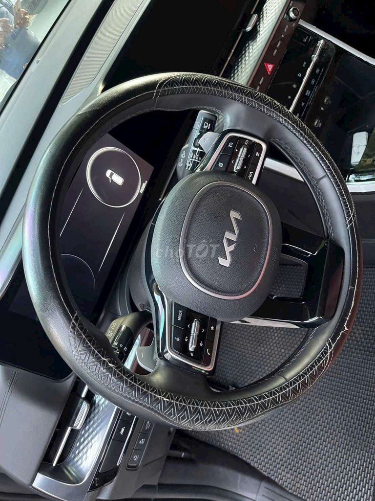 Kia Carnival 2023 - ảnh 5