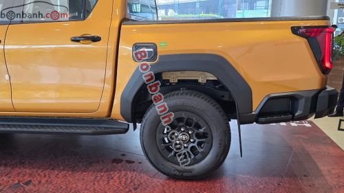 Toyota Hilux Pro 2.8L 4x2 AT 2026 - ảnh 3