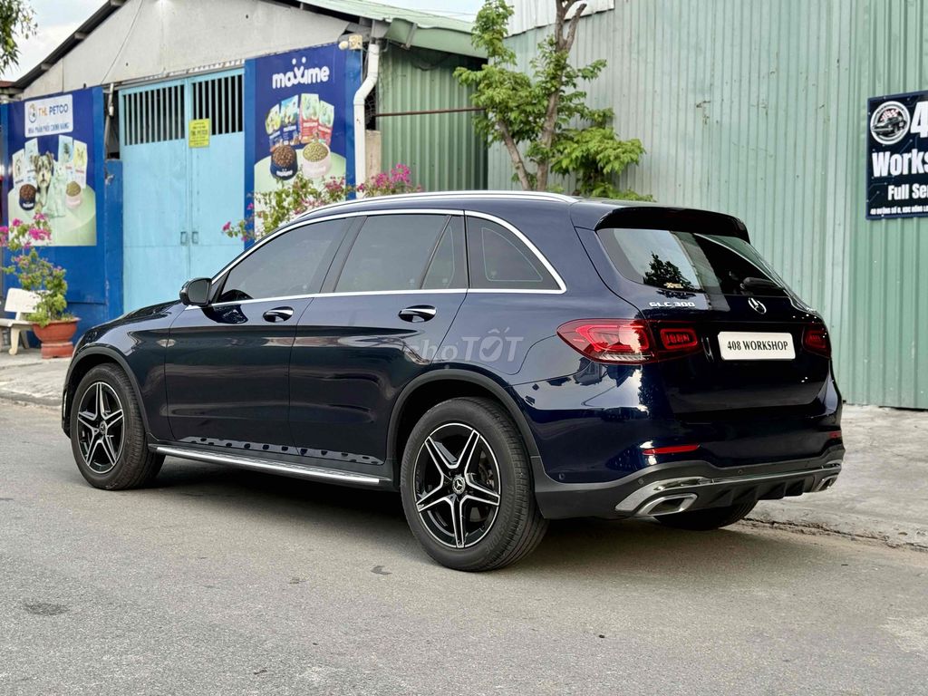 Mercedes-Benz GLC 2021 - ảnh 3
