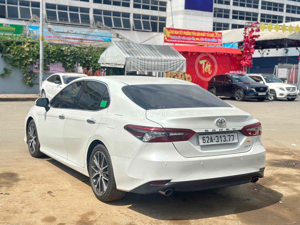 Toyota Camry 2022 - ảnh 4