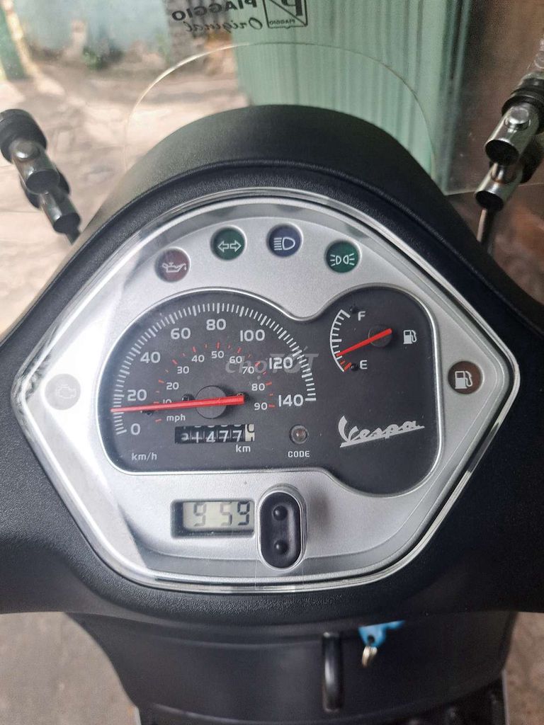 Piaggio Vespa 2015 - ảnh 3