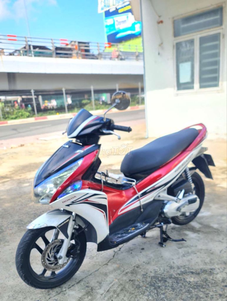 Honda Air Blade 2011 - ảnh 1