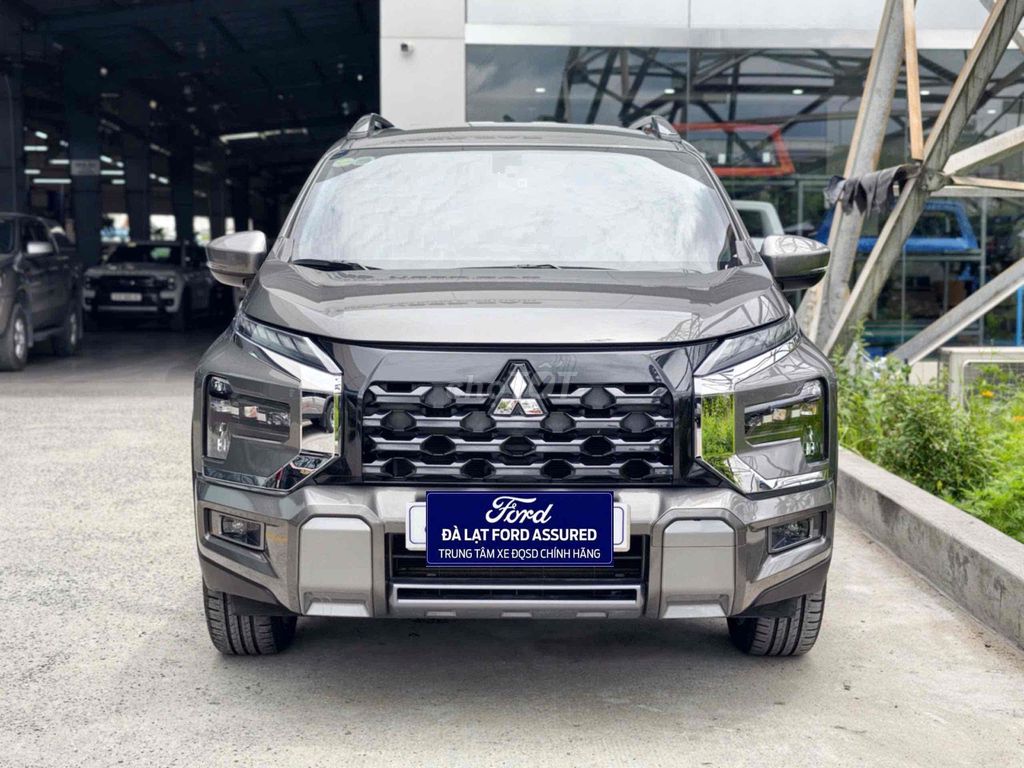 Mitsubishi Xpander Cross 2025 - ảnh 1