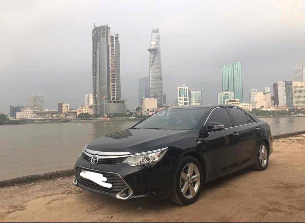 Toyota Camry 2.5Q 2016 - ảnh 2