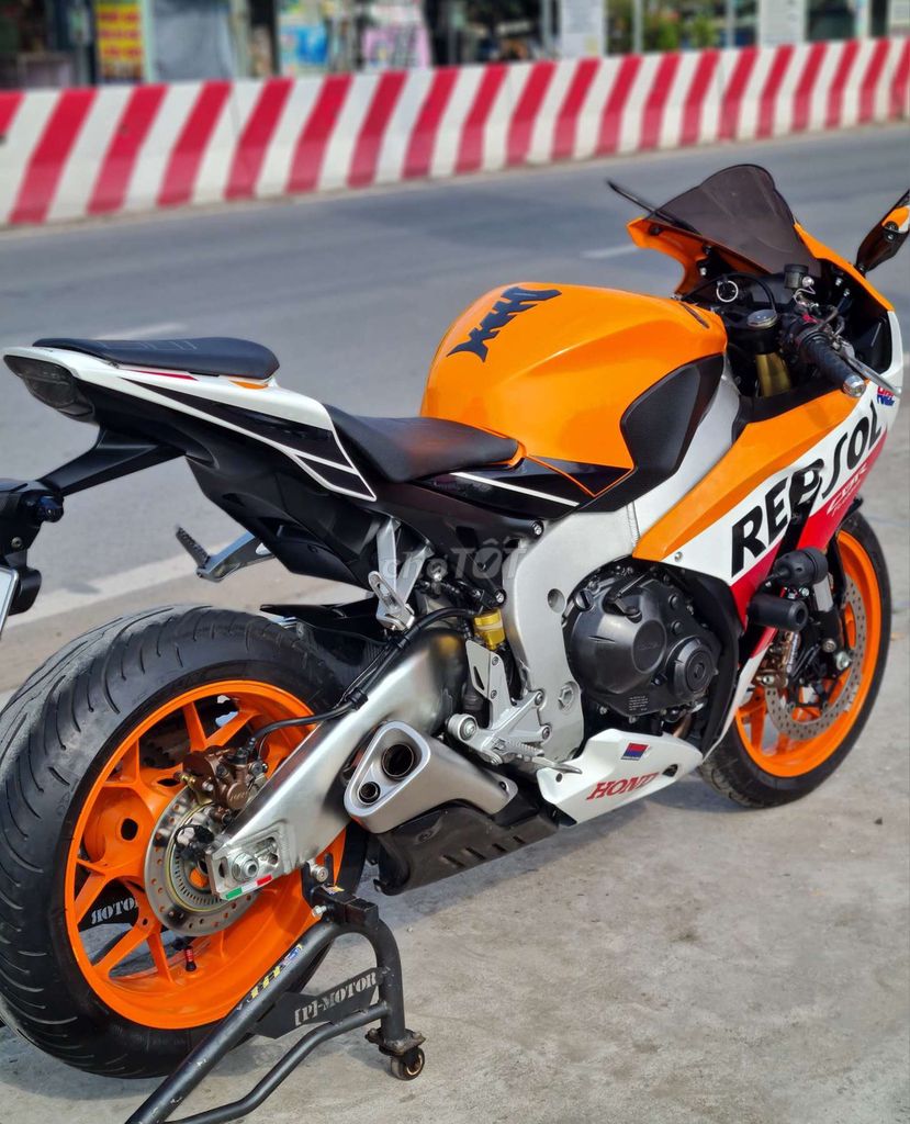 Honda CBR 2015 - ảnh 3