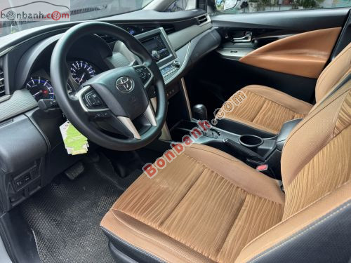 Toyota Innova 2.0G 2017 - ảnh 5