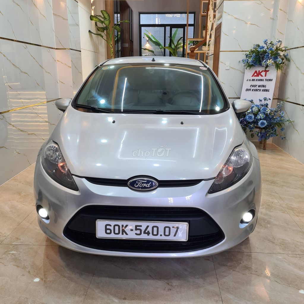 Ford Fiesta 2011 - ảnh 1
