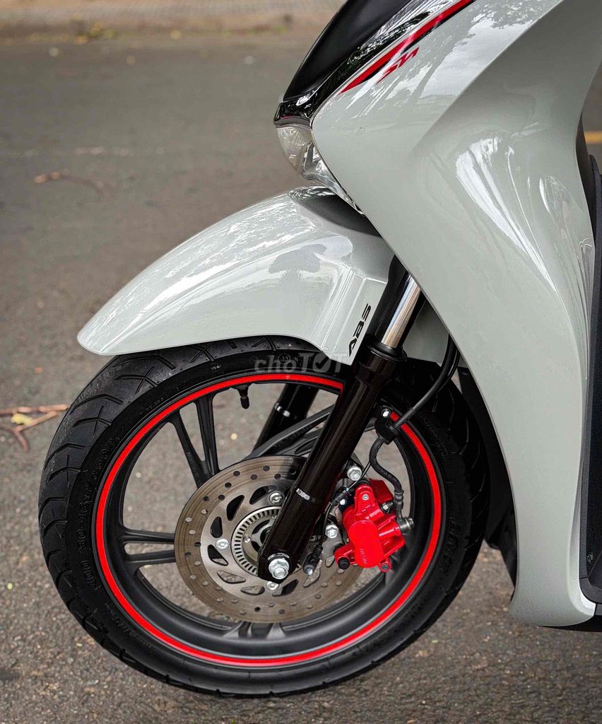 Honda SH 2024 - ảnh 3