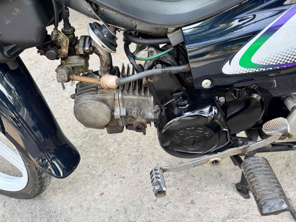 Honda 2002 - ảnh 4