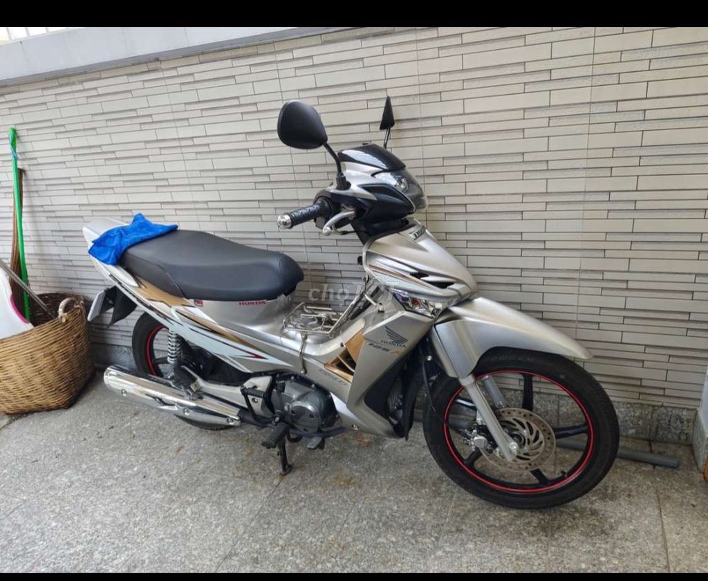 Honda Future 2010 - ảnh 1