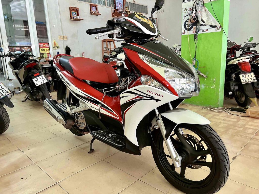 Honda Air Blade 2012 - ảnh 2