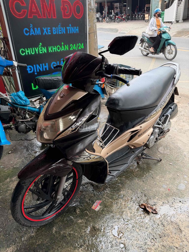 Suzuki 2010 - ảnh 2
