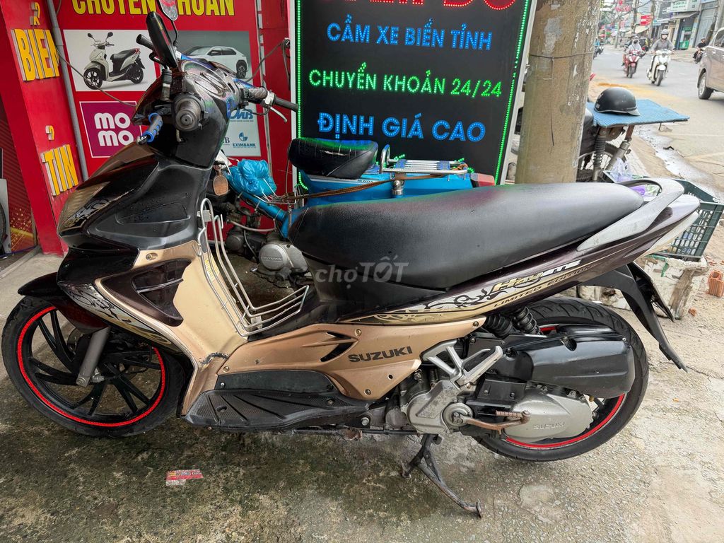 Suzuki 2010 - ảnh 3