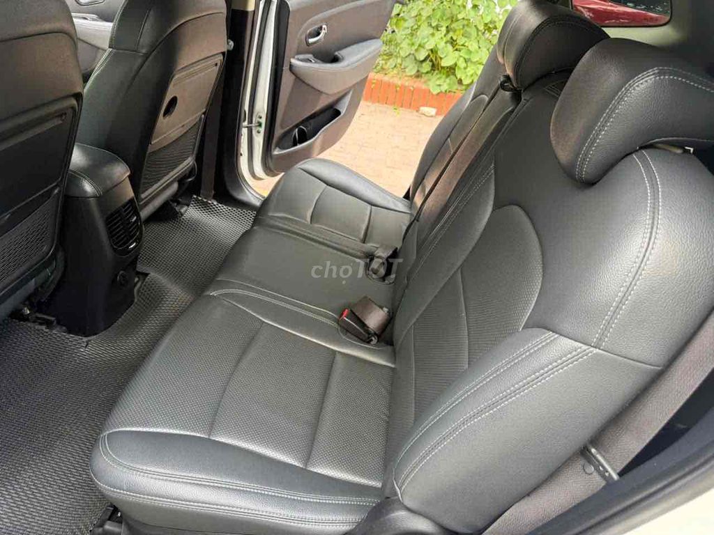 Kia Rondo 2017 - ảnh 5