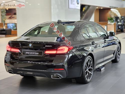 BMW 5 Series 520i M Sport 2023 - ảnh 3