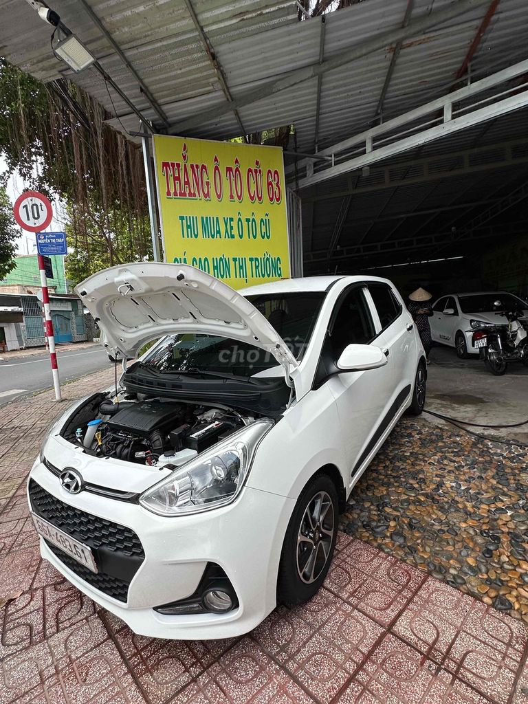 Hyundai Grand i10 - ảnh 1