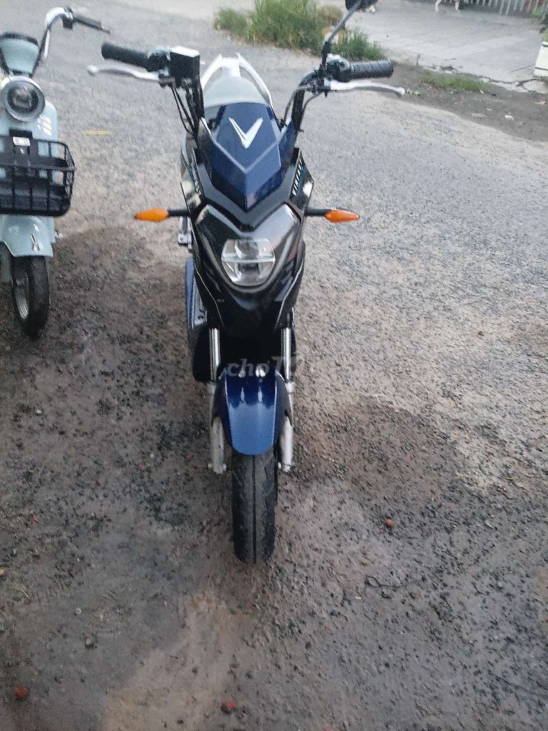 Vinfast Impes 2021 - ảnh 1