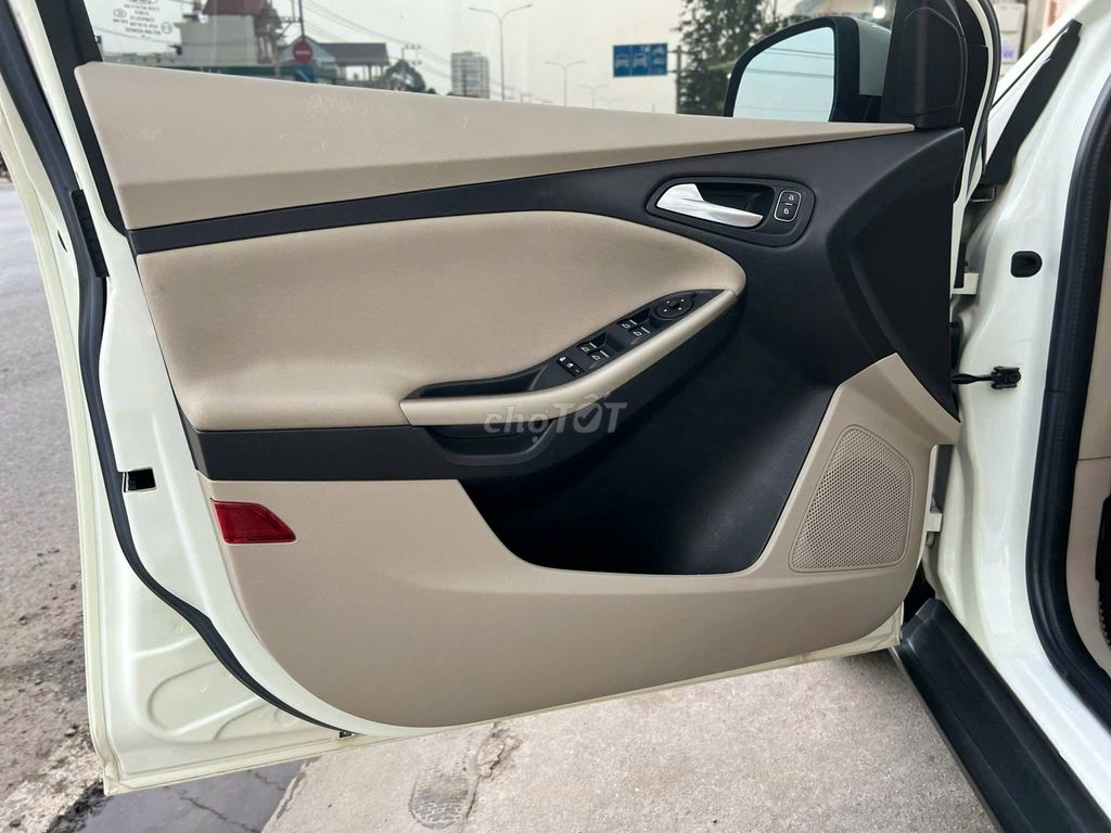 Ford Focus 2019 - ảnh 4