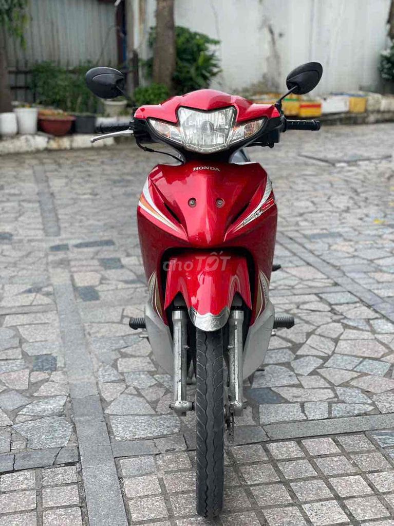 Honda 2012 - ảnh 1