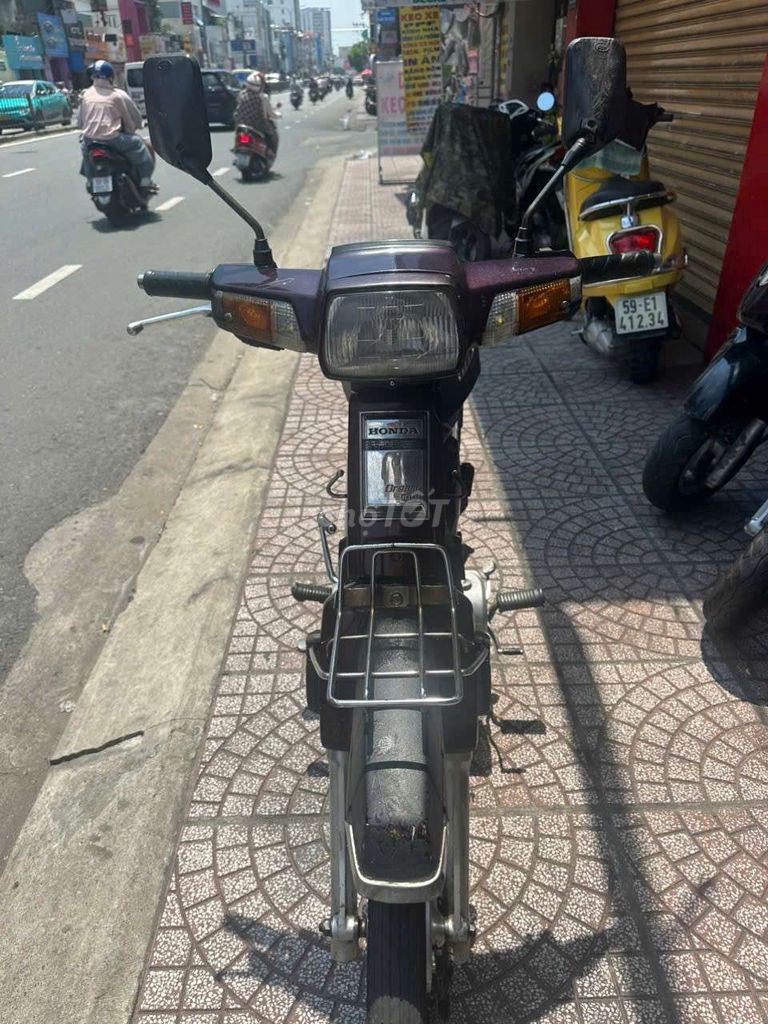Honda Dream 1996 - ảnh 1