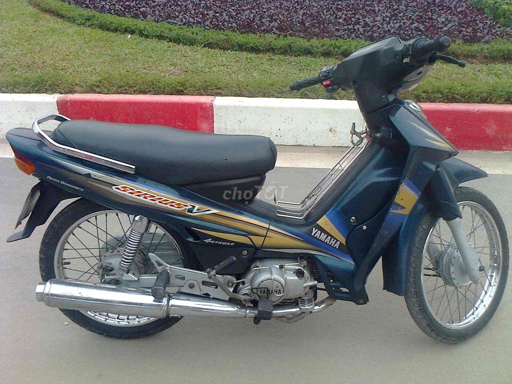 Yamaha 2010 - ảnh 1