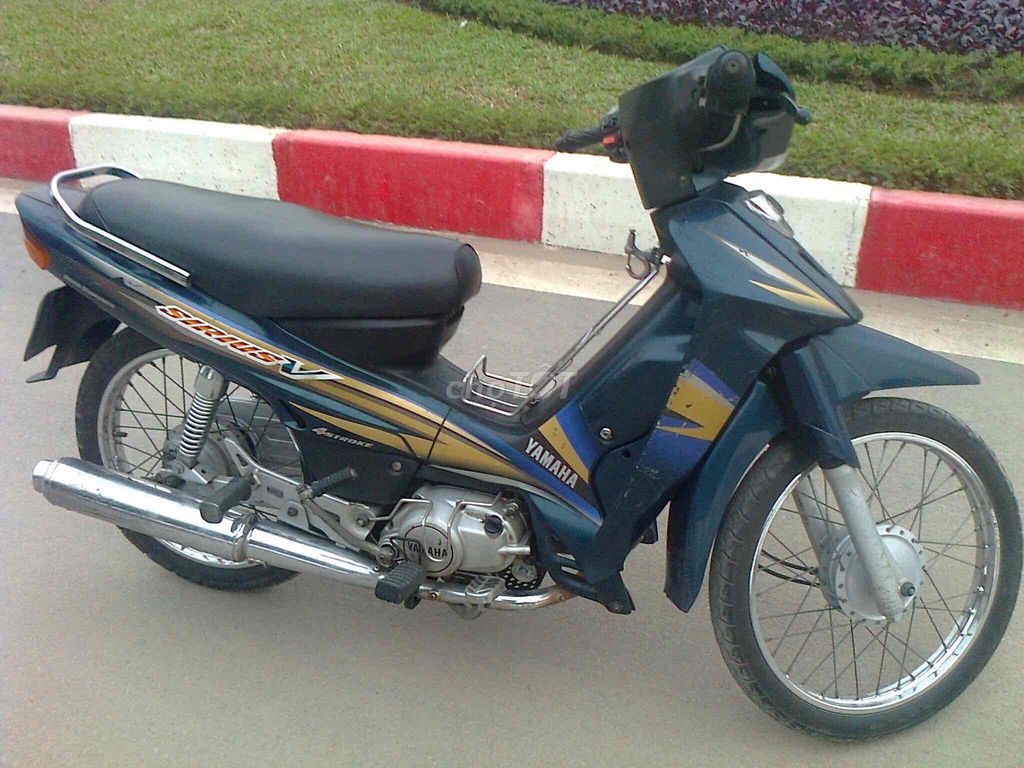Yamaha 2010 - ảnh 3