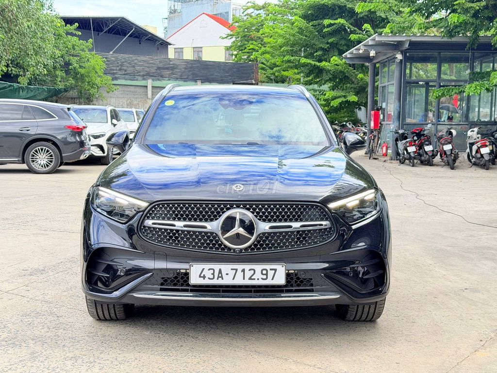 Mercedes-Benz GLC 300 4Matic 2025 - ảnh 2