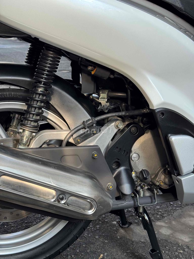 Honda SH 2010 - ảnh 4