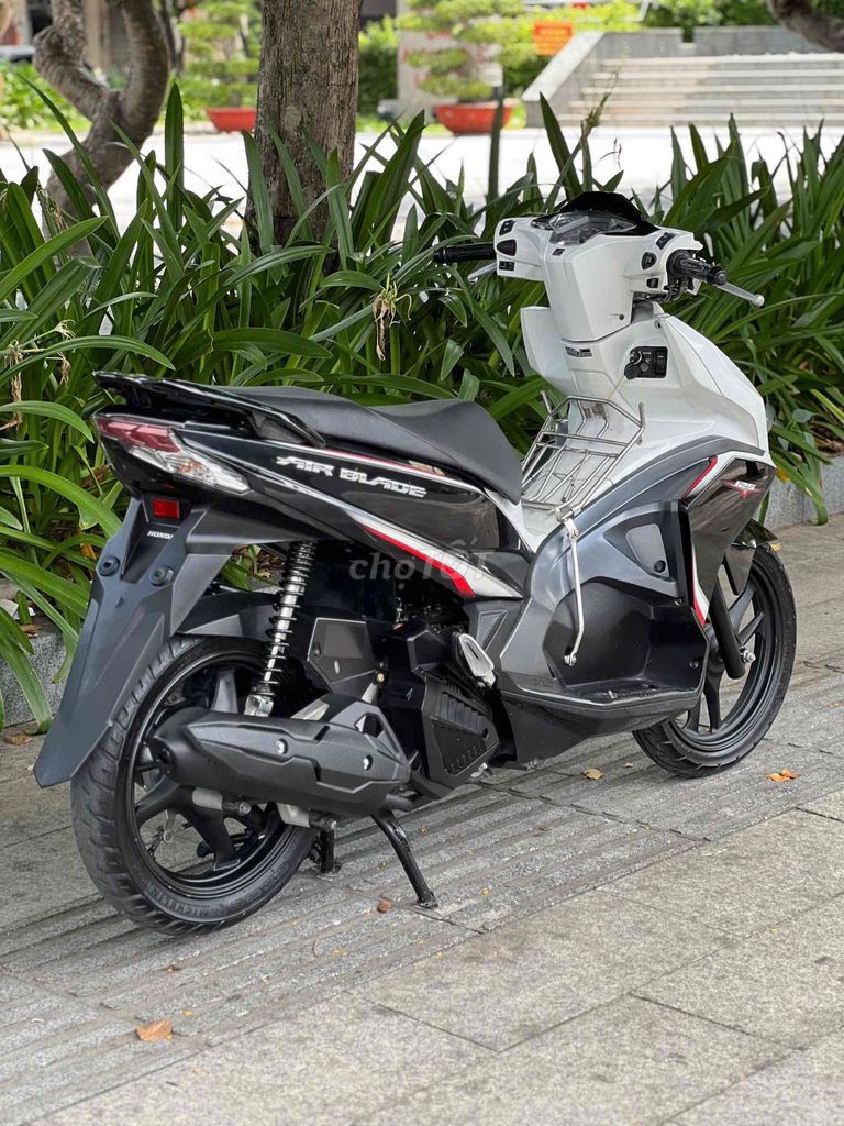 Honda AirBlade 2017 - ảnh 3
