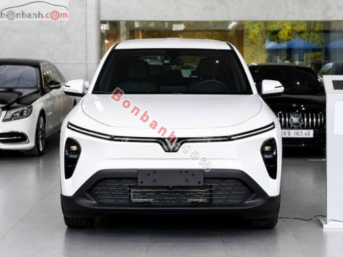 VinFast VF MPV 7 AT 2026 - ảnh 1