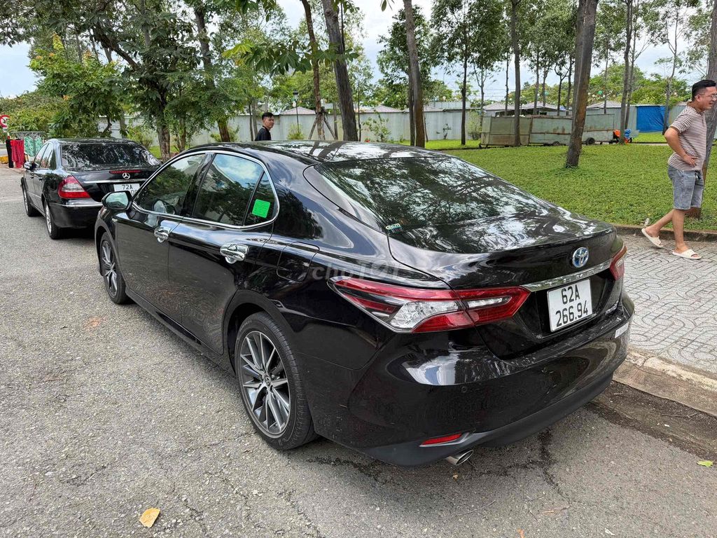 Toyota Camry 2022 - ảnh 5