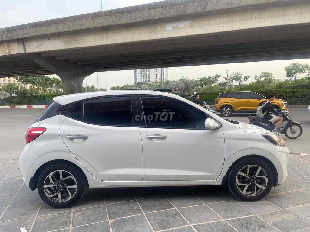Hyundai i10 2022 - ảnh 4
