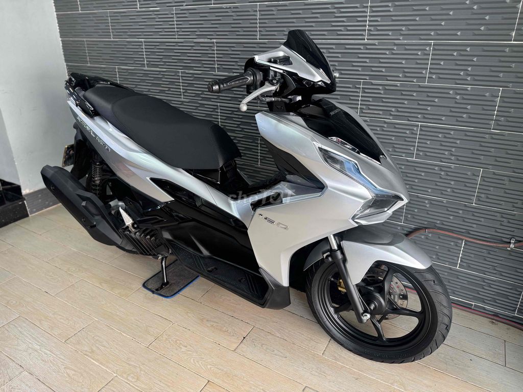 Honda Air Blade 2022 - ảnh 4
