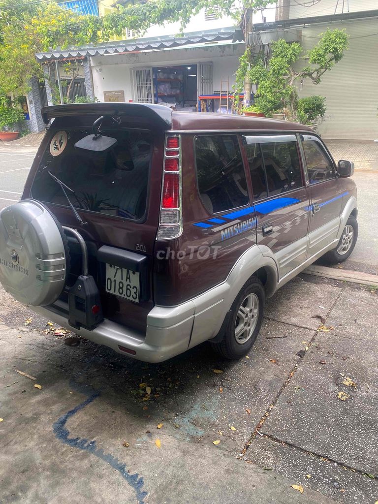 Mitsubishi Jolie 2002 - ảnh 3