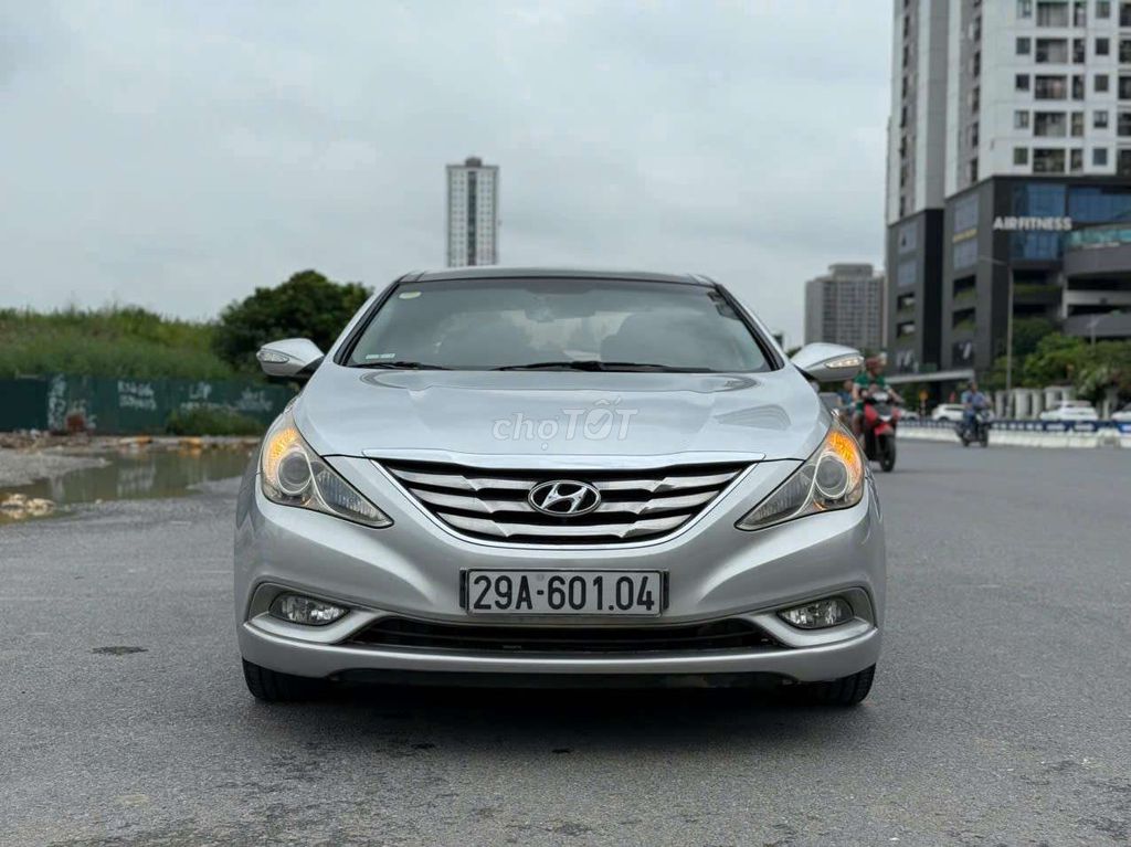 Hyundai Sonata 2009 - ảnh 1