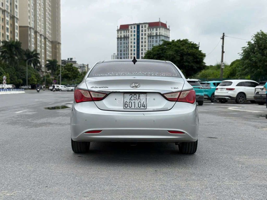 Hyundai Sonata 2009 - ảnh 3
