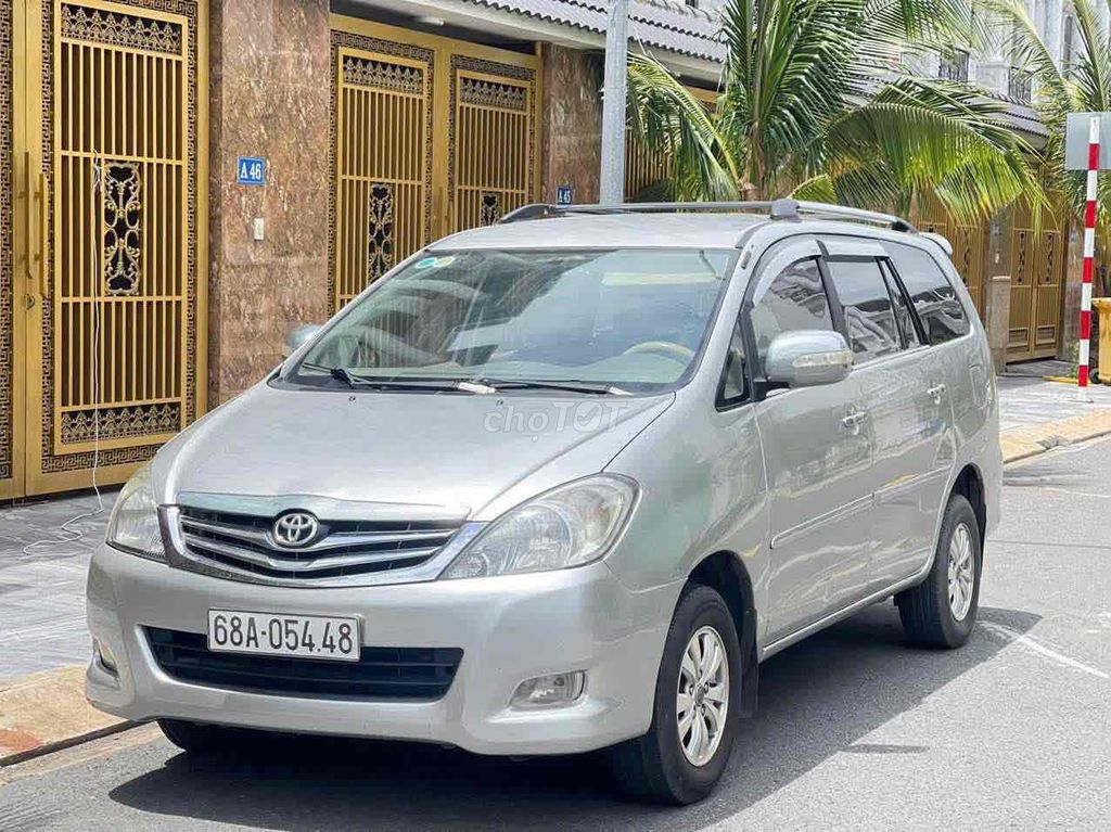 Toyota Innova 2008 - ảnh 1