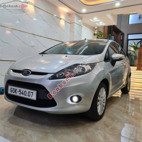 Ford Fiesta 2011 - ảnh 2