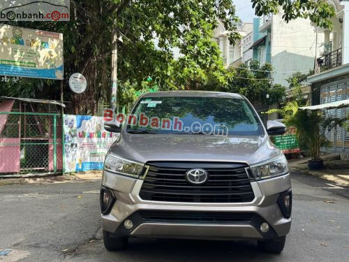 Toyota Innova E 2.0 MT 2023 - ảnh 2