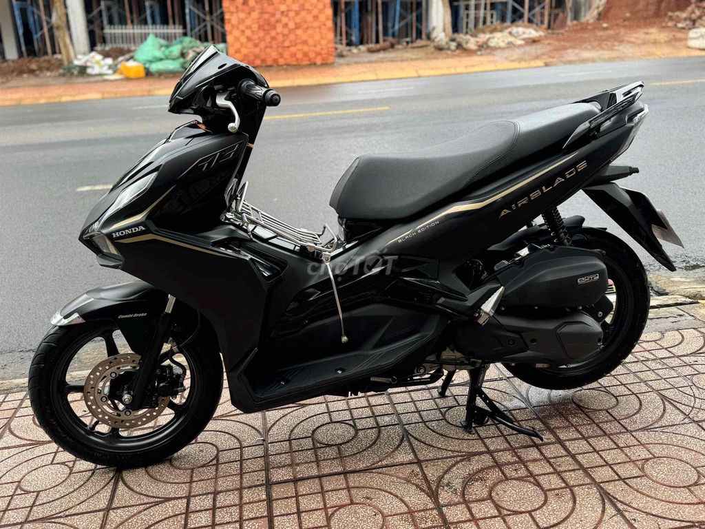 Honda Air Blade 2022 - ảnh 2