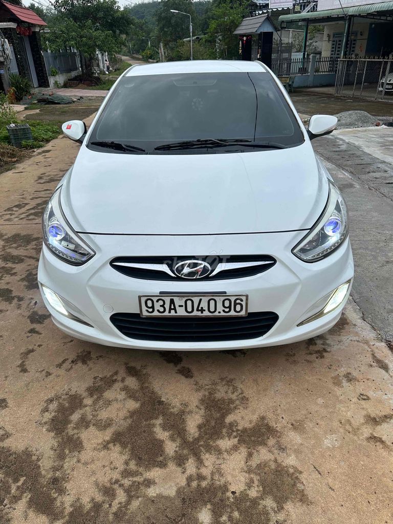 Hyundai Accent 2014 - ảnh 3